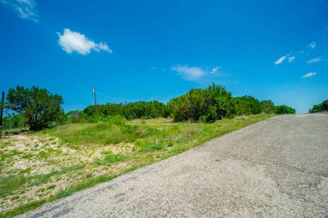 3422 Cedar Drive, Granbury, TX 76048