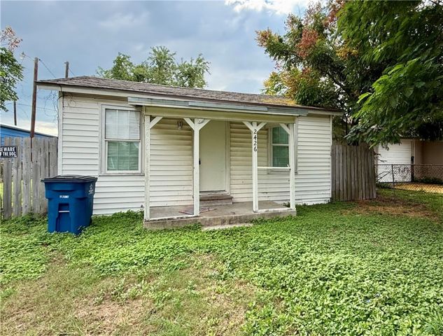2426 Avenue C, Ingleside, TX 78362