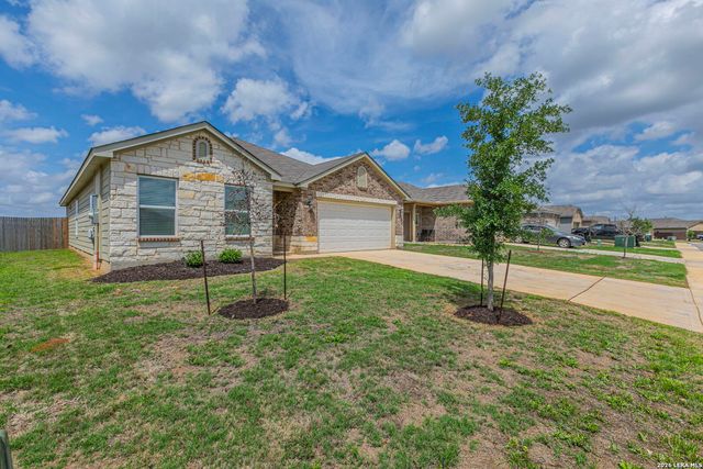 19831 DOC HOLIDAY DR, Lytle, TX 78052