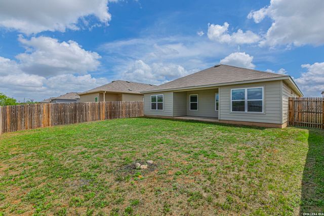 19831 DOC HOLIDAY DR, Lytle, TX 78052