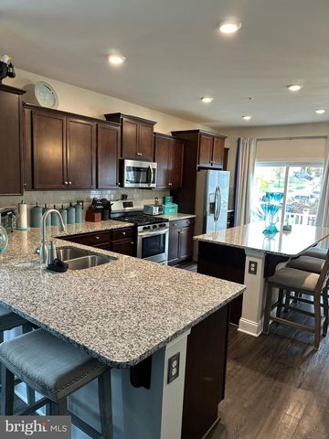 9752 ORKNEY PL, Waldorf, MD 20601