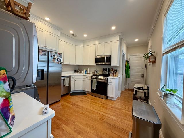 10 Dighton St 2, Boston, MA 02135