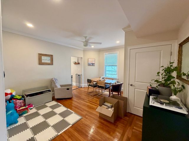 10 Dighton St 2, Boston, MA 02135
