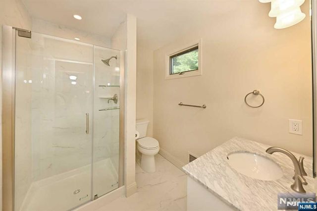 68 Peach Hill Court, Ramsey, NJ 07446