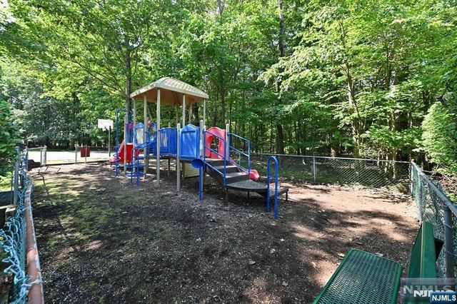 68 Peach Hill Court, Ramsey, NJ 07446