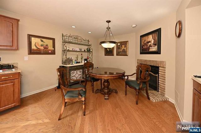 68 Peach Hill Court, Ramsey, NJ 07446