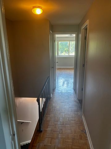 1301 E 75th Street B, Chicago, IL 60619