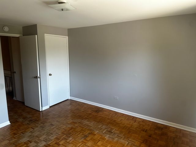 1301 E 75th Street B, Chicago, IL 60619