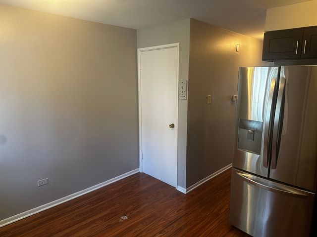 1301 E 75th Street B, Chicago, IL 60619
