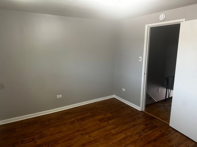 1301 E 75th Street B, Chicago, IL 60619
