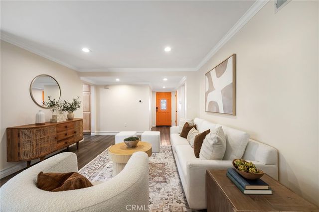 20525 Victor, Torrance, CA 90503