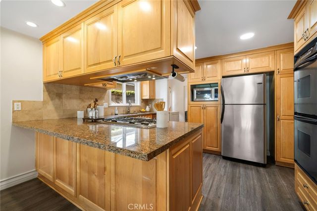 20525 Victor, Torrance, CA 90503
