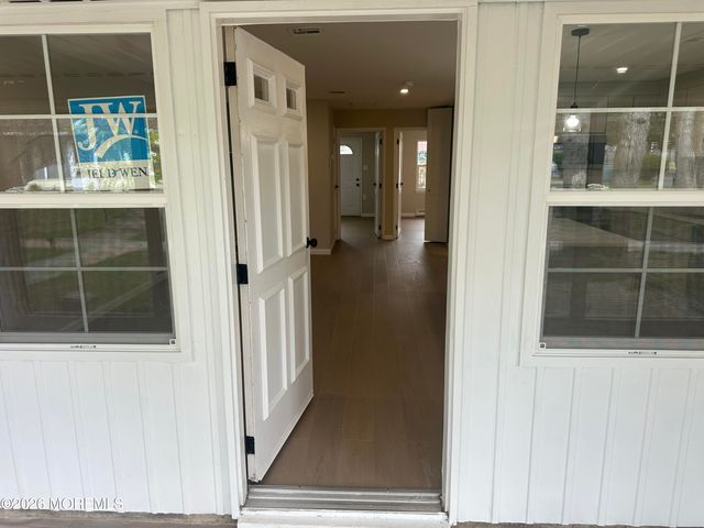 316 Coventry Court E, Lakewood, NJ 08701