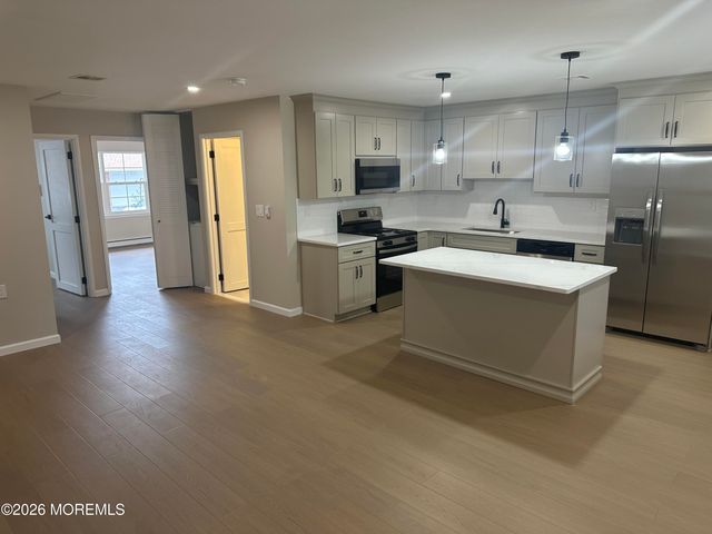 316 Coventry Court E, Lakewood, NJ 08701