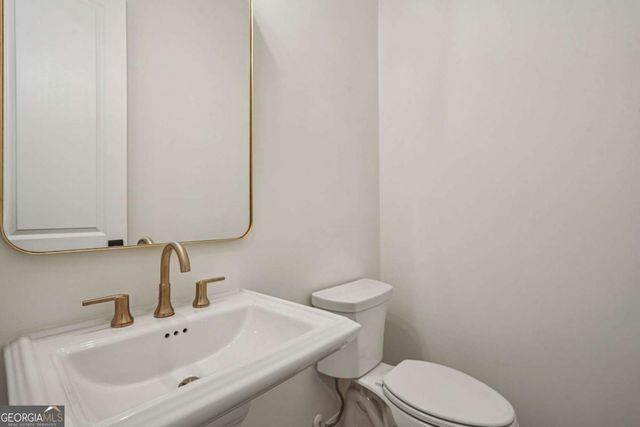 1028 Eastman Court, Hoschton, GA 30548