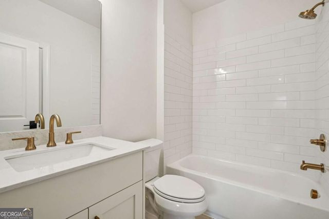 1028 Eastman Court, Hoschton, GA 30548