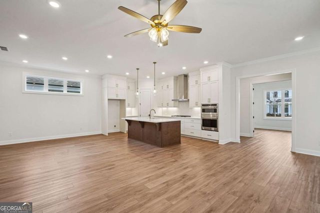 1028 Eastman Court, Hoschton, GA 30548