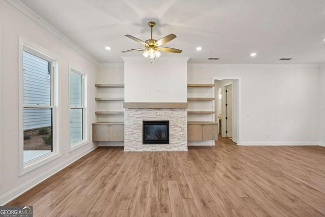 1028 Eastman Court, Hoschton, GA 30548