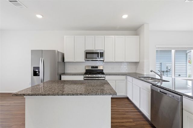 141 Everglades DR, Kyle, TX 78640