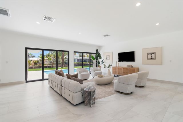 3111 NE 55th Street, Fort Lauderdale, FL 33308