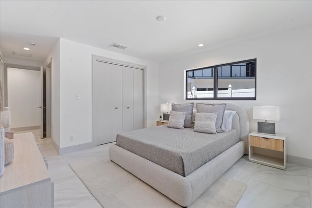 3111 NE 55th Street, Fort Lauderdale, FL 33308