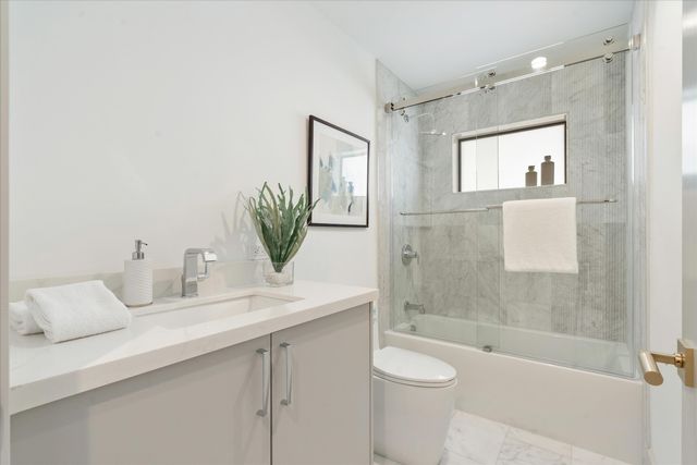 3111 NE 55th Street, Fort Lauderdale, FL 33308