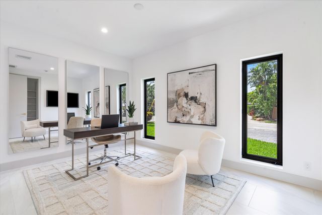 3111 NE 55th Street, Fort Lauderdale, FL 33308