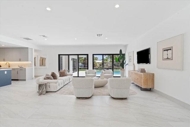3111 NE 55th Street, Fort Lauderdale, FL 33308