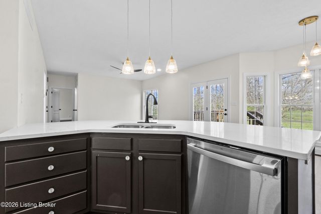 3107 Salt Lick Rd, Crestwood, KY 40014