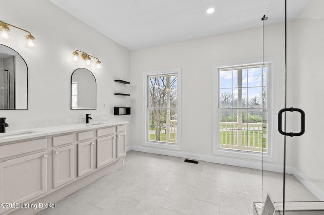 3107 Salt Lick Rd, Crestwood, KY 40014