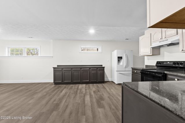 3107 Salt Lick Rd, Crestwood, KY 40014