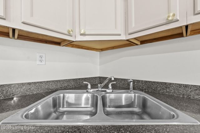 3107 Salt Lick Rd, Crestwood, KY 40014