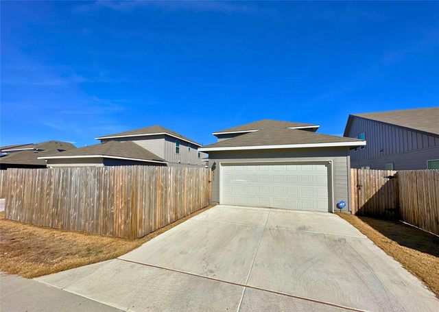 111 Magnolia Ranch LN, Hutto, TX 78634