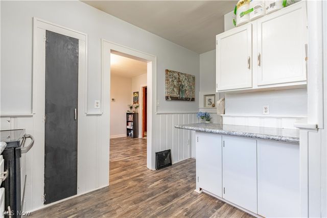 350 Lindy Lane Avenue NW, North Canton, OH 44720