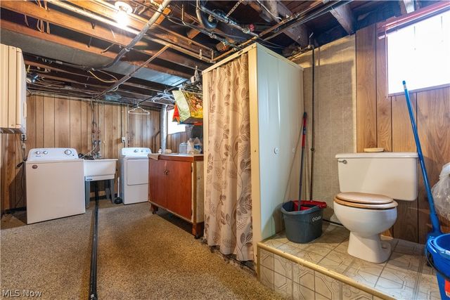 350 Lindy Lane Avenue NW, North Canton, OH 44720