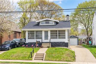 350 Lindy Lane Avenue NW, North Canton, OH 44720