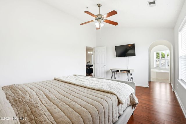 625 Spencer Farlow Drive 30, Carolina Beach, NC 28428