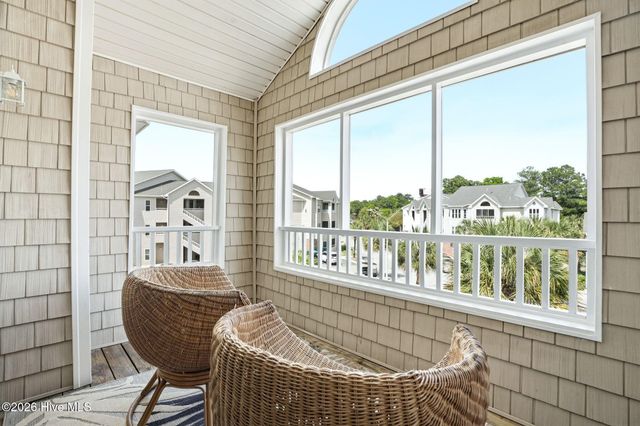 625 Spencer Farlow Drive 30, Carolina Beach, NC 28428