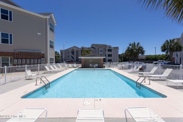 625 Spencer Farlow Drive 30, Carolina Beach, NC 28428