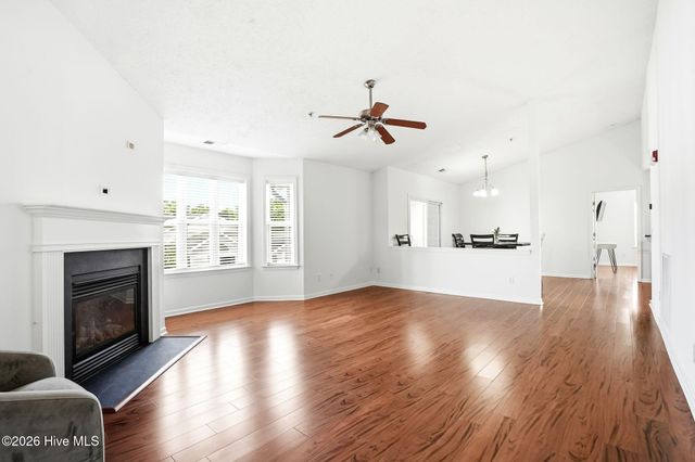 625 Spencer Farlow Drive 30, Carolina Beach, NC 28428