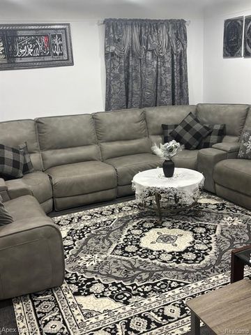 6320 Saint Marys Street, Detroit, MI 48228