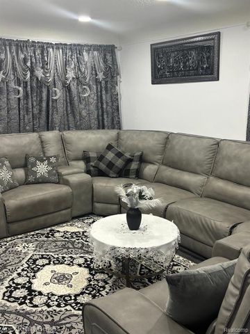 6320 Saint Marys Street, Detroit, MI 48228