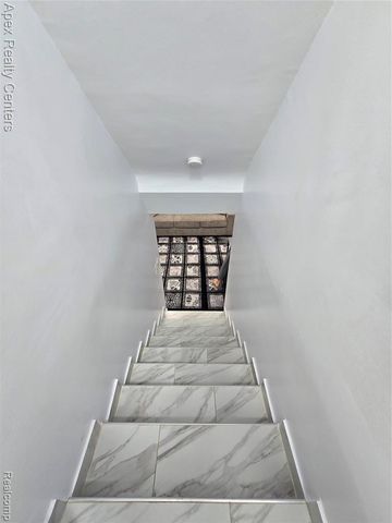 6320 Saint Marys Street, Detroit, MI 48228