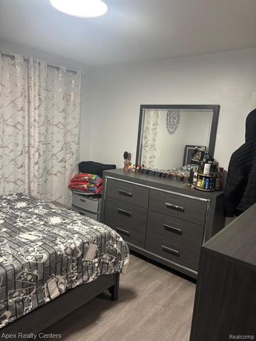 6320 Saint Marys Street, Detroit, MI 48228