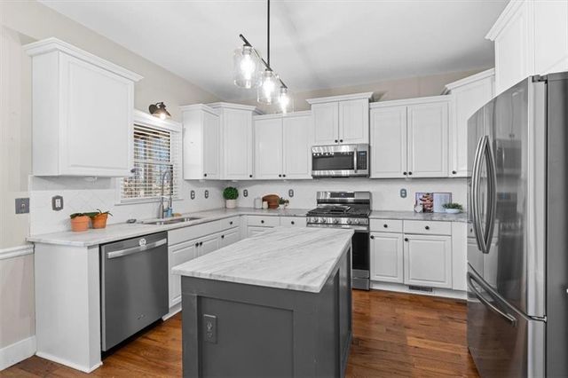 221 Copper Leaf Way, Dallas, GA 30132