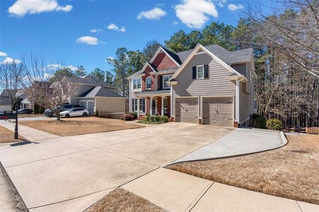 221 Copper Leaf Way, Dallas, GA 30132