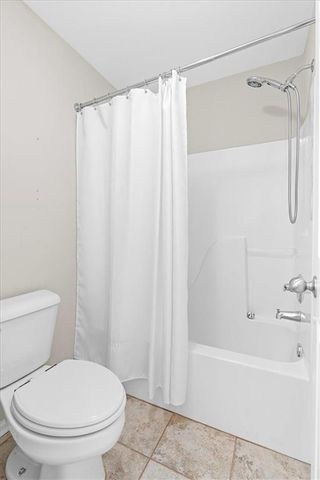 221 Copper Leaf Way, Dallas, GA 30132