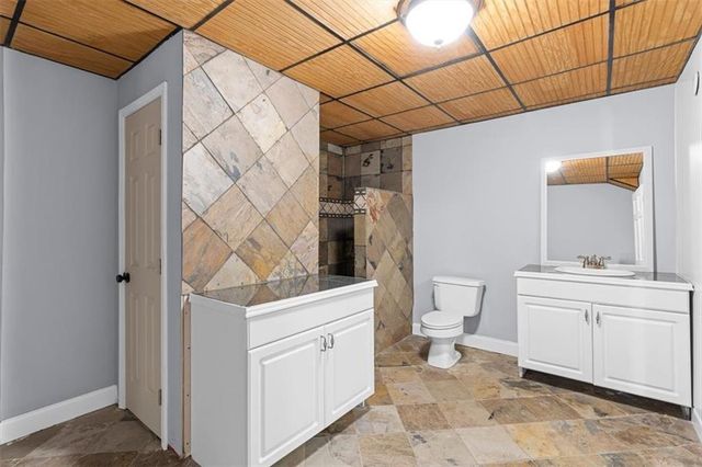 221 Copper Leaf Way, Dallas, GA 30132