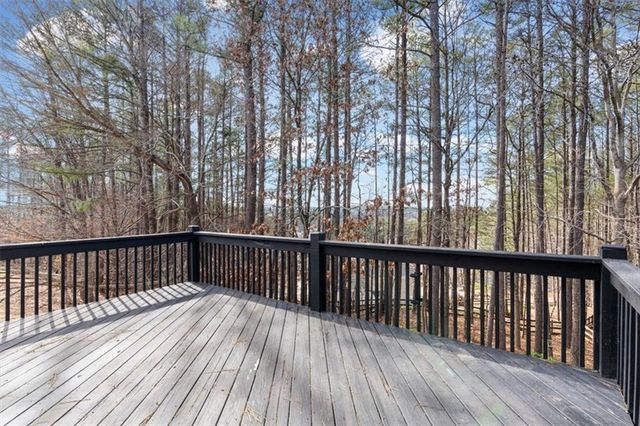 221 Copper Leaf Way, Dallas, GA 30132