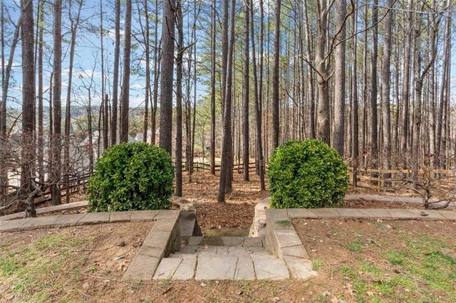 221 Copper Leaf Way, Dallas, GA 30132